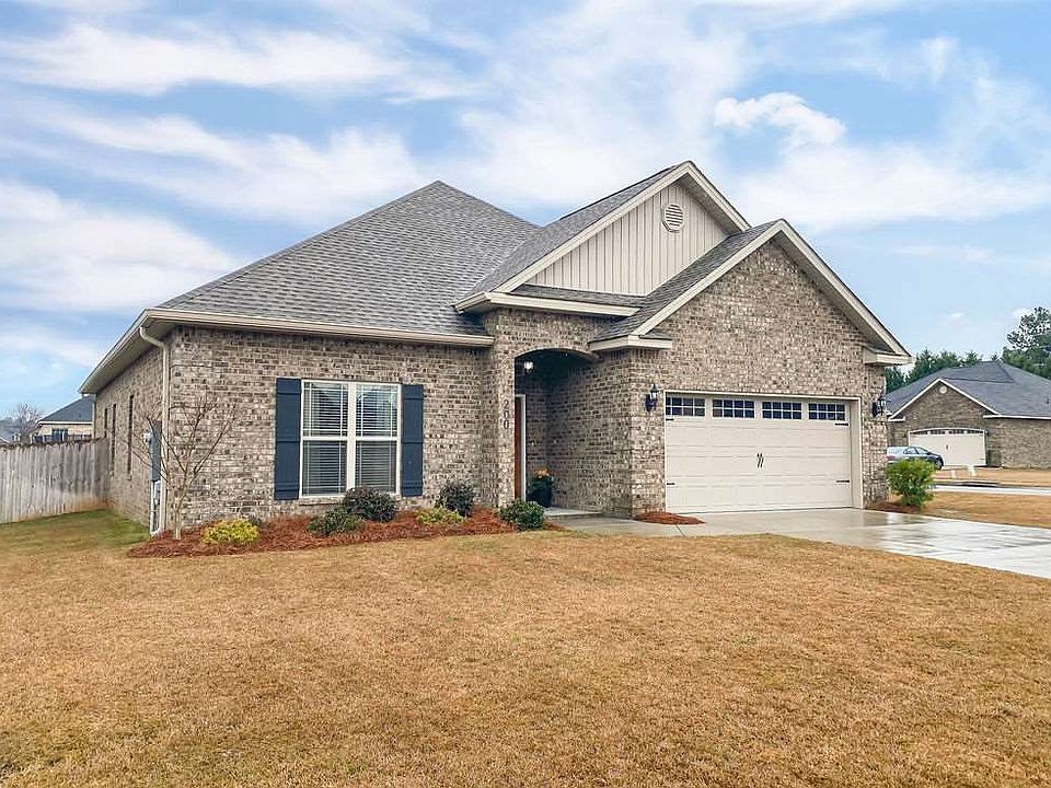 1st image of 200 Lydia Dr