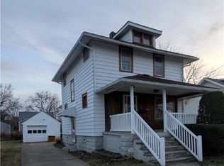 1360 Prospect St, Barberton, OH 44203