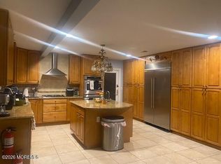 47 Dwight Dr, Ocean, NJ 07712