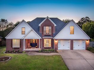 105 Aikman Pass, Conway, AR 72034
