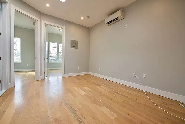 Rented by TorsX Inc | media 6