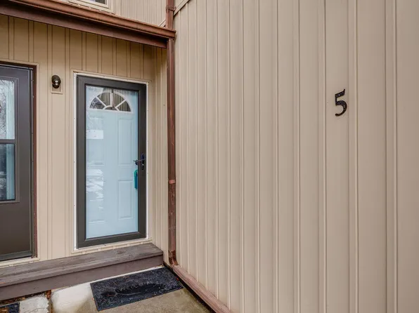 780 Hamilton Rd APT F5, Blountville, TN 37617