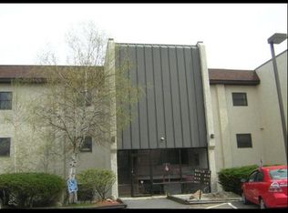 146 Foxfire Dr #903, Mount Pocono, PA 18344