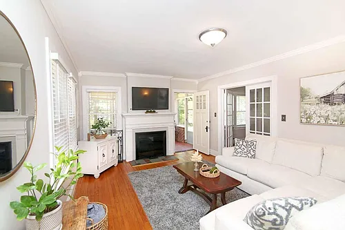 975 Wait Ave Photo 1