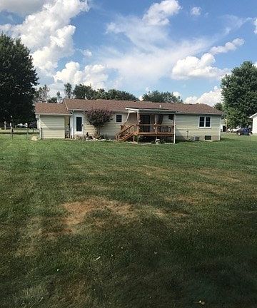3rd image of 145 Pleasant Place Way