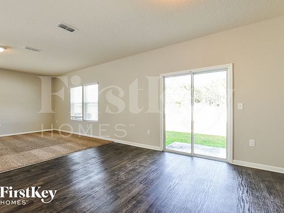 5th image of 10081 Sitting Fox Dr