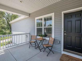 423 Pflaum Rd, Madison, WI 53716