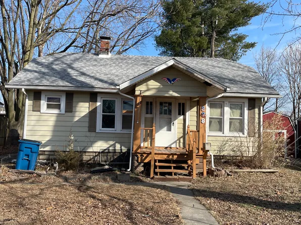 228 Whitelaw Ave, East Alton, IL 62024