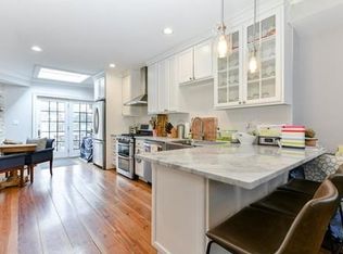 416 E 7th St #1, Boston, MA 02127