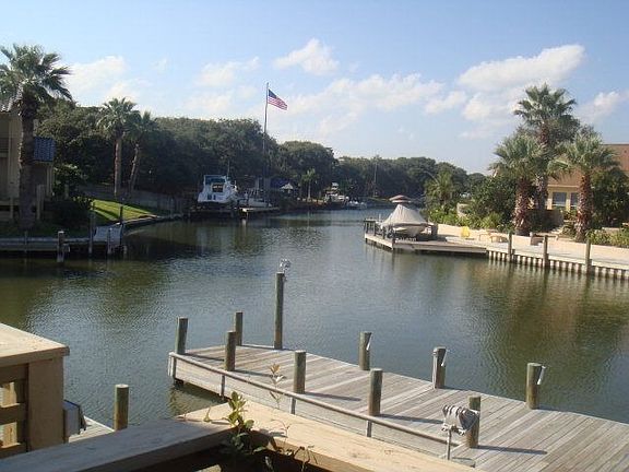 3rd image of 2202 Bayhouse Dr