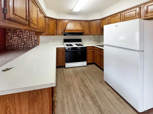 134 Broad St, Montgomery, PA 17752