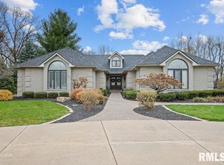 9 Orchard Hill Blvd, Moline, IL 61265