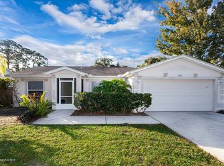 526 Americana Blvd NE, Palm Bay, FL 32907