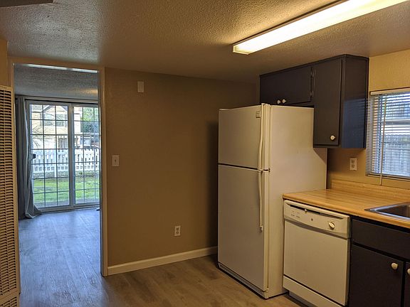 3rd image of 7444 Garden Meadow Ln