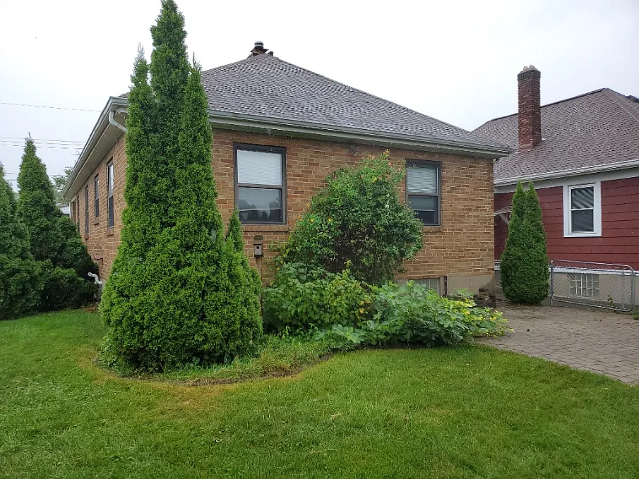 2240 Glenside Avenue — Photo 1