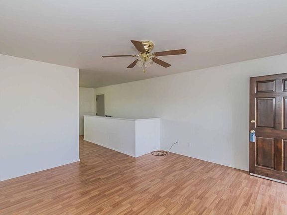 4th image of 2713 Palm St