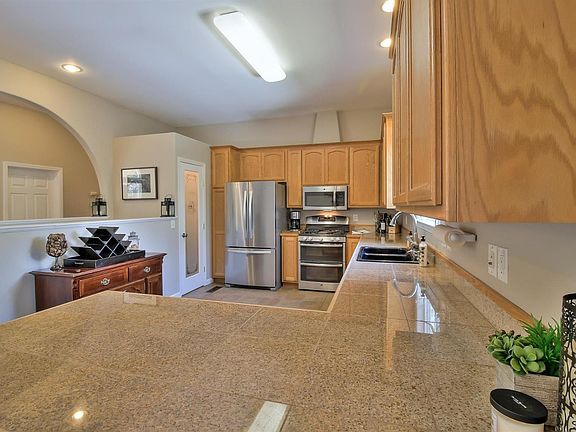 5th image of 2741 Hawks Landing Ct