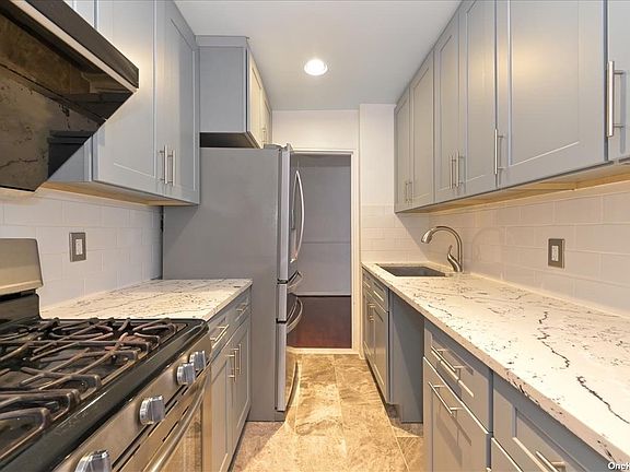 2nd image of 2 Birchwood Ct APT 2C