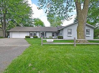21294 Cass St, Farmington Hills, MI