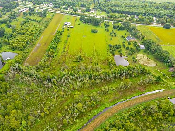 3rd image of 5919 Bayou Black Dr