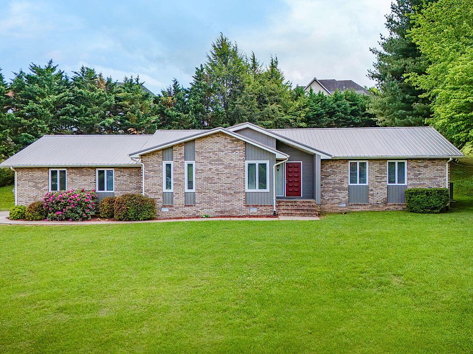 1st image of 316 Ferndale Ln
