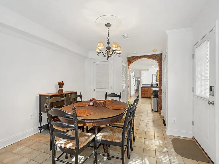 1408 S St NW — Photo 8