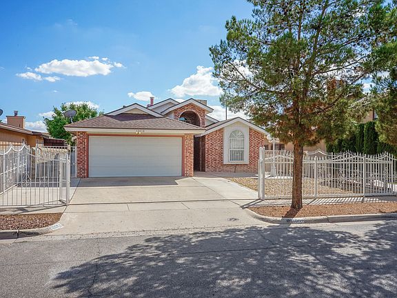 2nd image of 12056 Autumn Gate Dr
