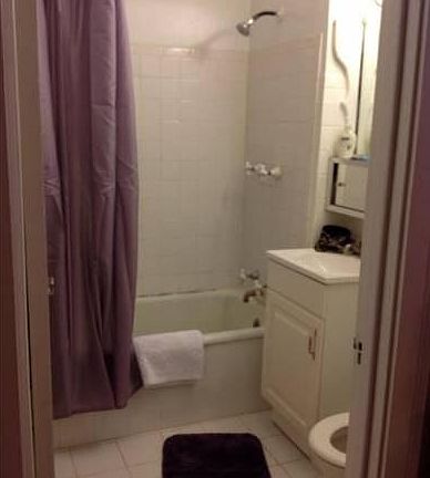 3rd image of 525 W Arlington Pl #3
