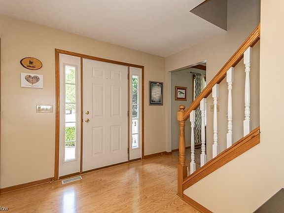 4th image of 36170 Sandy Knoll Dr