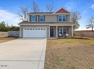 237 Maidstone Dr, Richlands, NC 28574