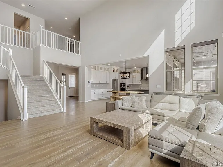 8214 Superior Cir — Photo 2