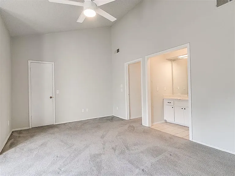 9808 Hefner Village Blvd — Photo 13