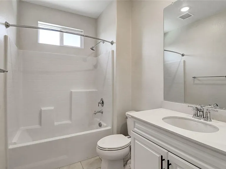 43885 Arancia Way — Photo 12