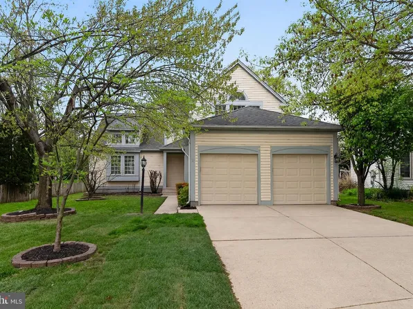 20211 Birdsnest Pl, Ashburn, VA 20147