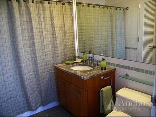 Rented by Anchor Associates | media 11