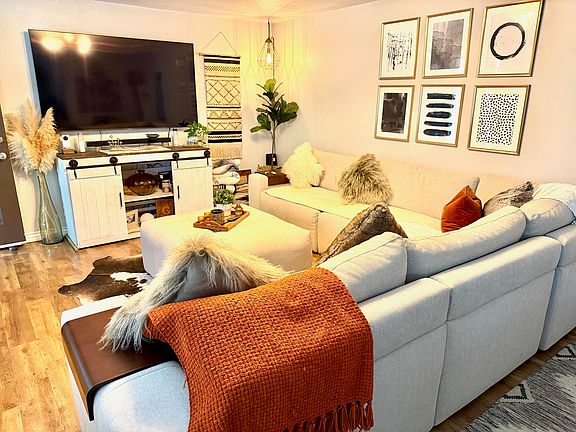 5th image of 906 Buena Vis APT A