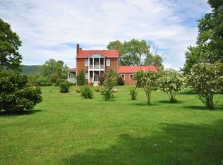 733 Fitzlee St, Glasgow, VA 24555