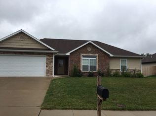 3504 Elephant Dr, Columbia, MO 65202