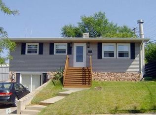 1910 Stirling St, Rapid City, SD 57702