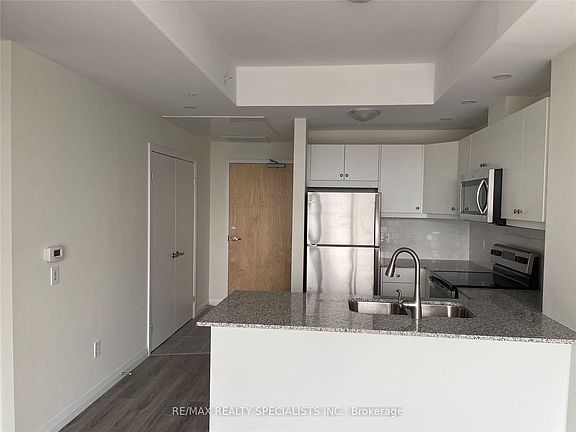 4th image of 60 Charles St W #1103A