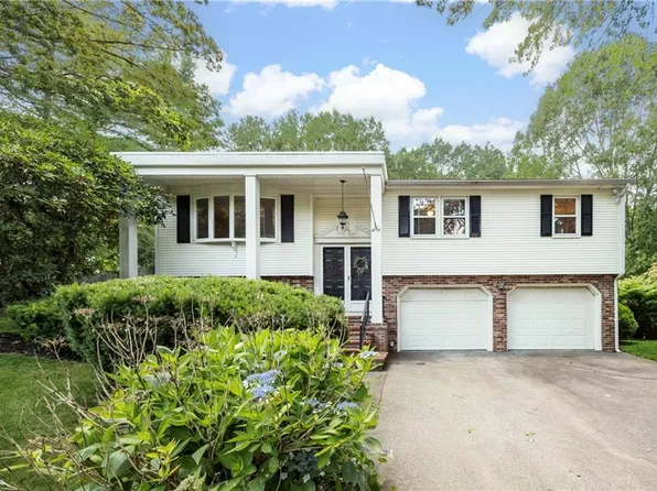 1895 New London Tpke, West Warwick, RI 02893