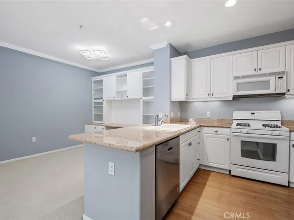 3241 Watermarke Pl, Irvine, CA 92612