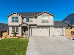 4657 SW Volcano Ave, Redmond, OR 97756
