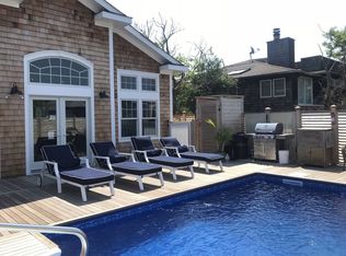 117 Ocean Rd, Ocean Beach, NY 11770