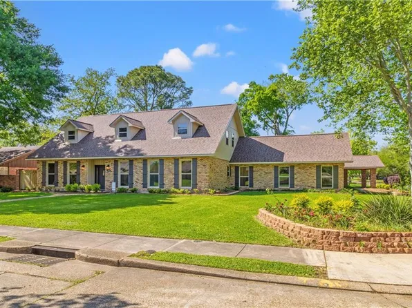 3802 Briarwood Blvd, Alexandria, LA 71303