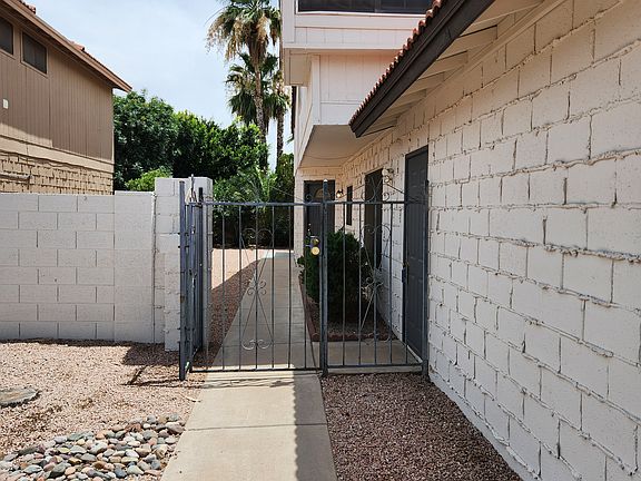 2nd image of 2721 W Estrella Dr