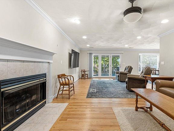 4th image of 5112 Plantation Grove Ln