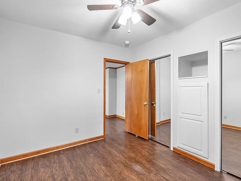 223 Daisy Ave — Photo 18