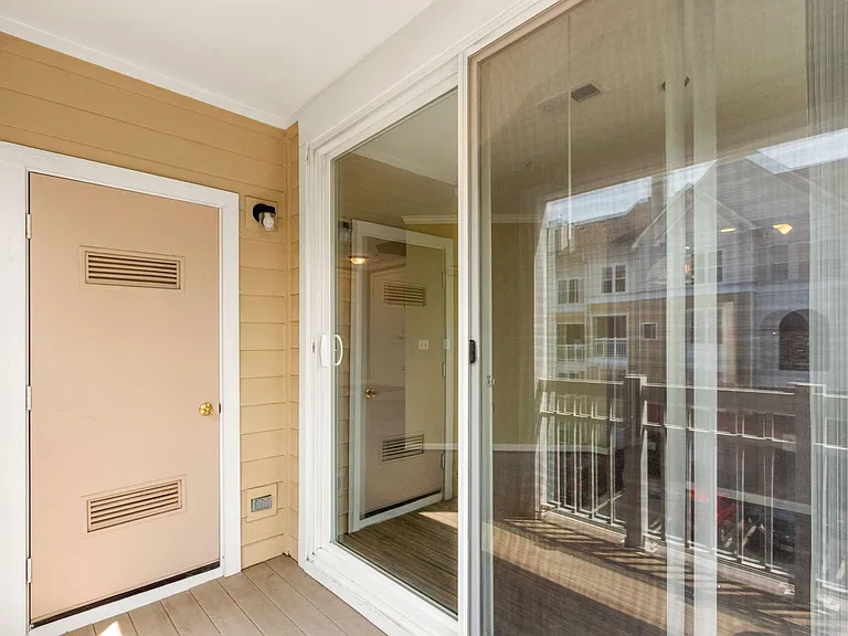 2108 Highcourt Ln #305 — Photo 11