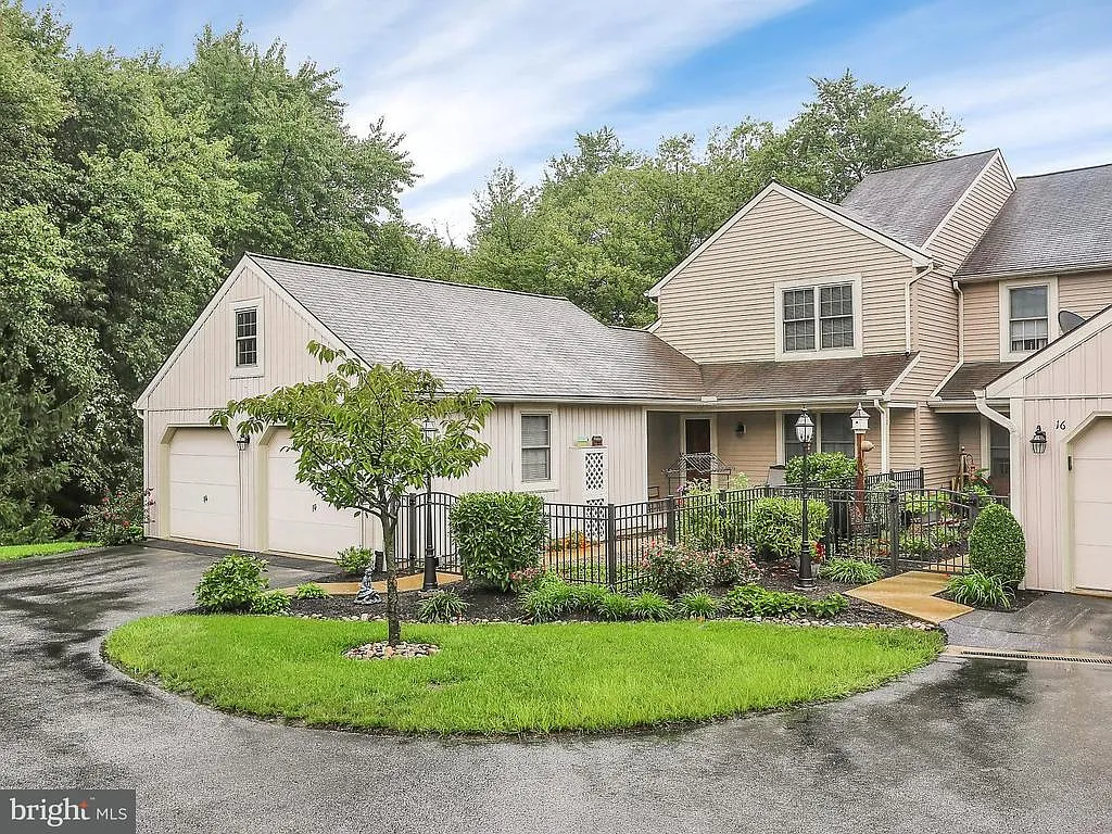 17 Shybrook Ct photo 1